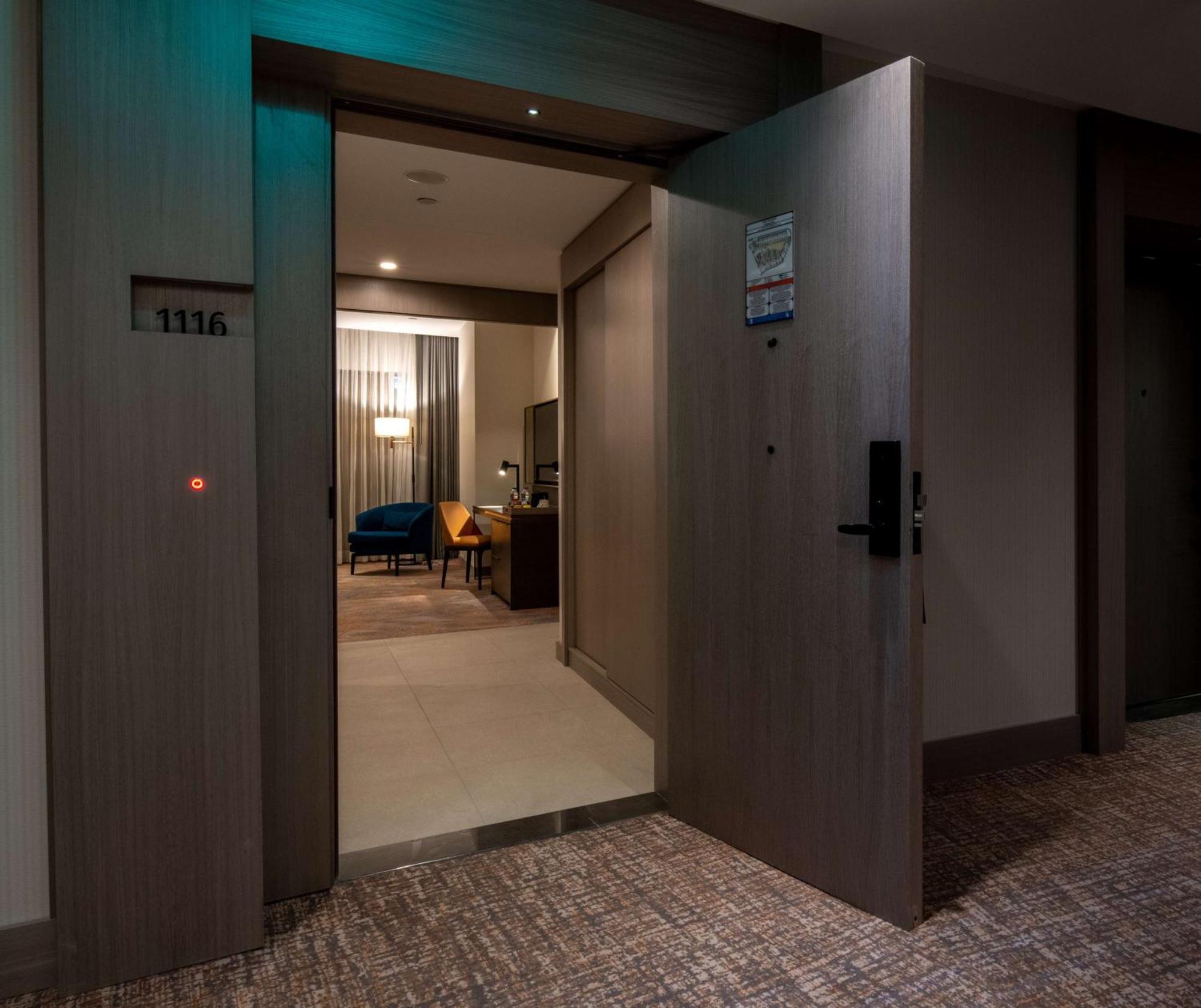 Hilton Mall Of Istanbul Exterior foto A hotel room in Bangkok, Thailand